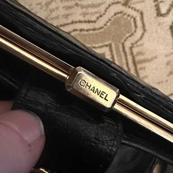 CHANEL Black Quilted Leather Wallet Vintage with COA - Picture 11 of 15